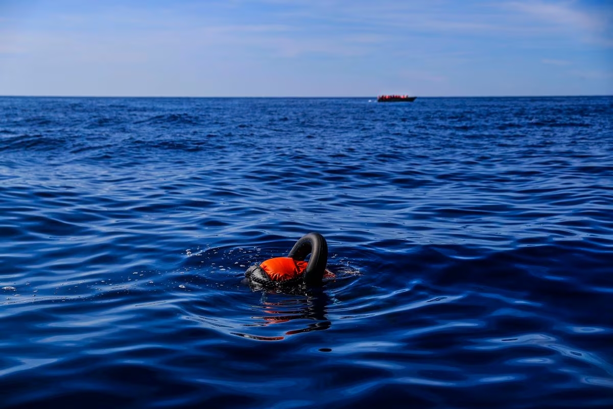 Salvar vidas en el Mediterráneo, un mar de trabas para las ONG